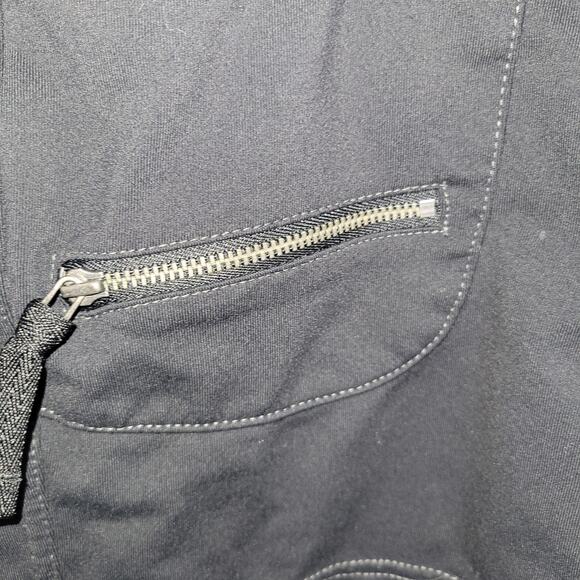 Athleta Womens Shorts Size XL Stretchy Black Drawstring Pull on Gym Walking Zip - Picture 3 of 9